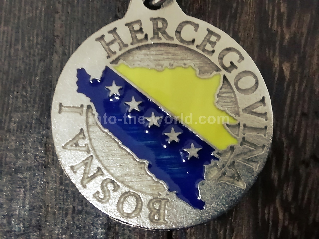 bosnia-and-herzegovina-keychain_4