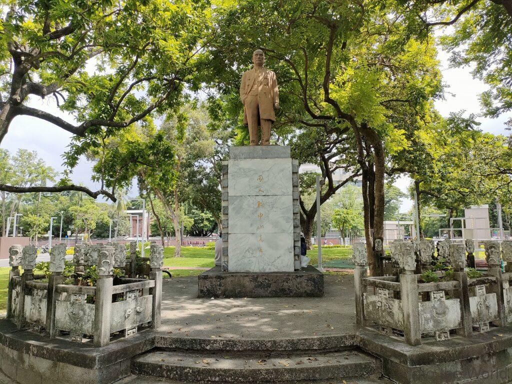 屏東公園 旧阿猴神社 見どころ 感想 基本情報 孫文 銅像
