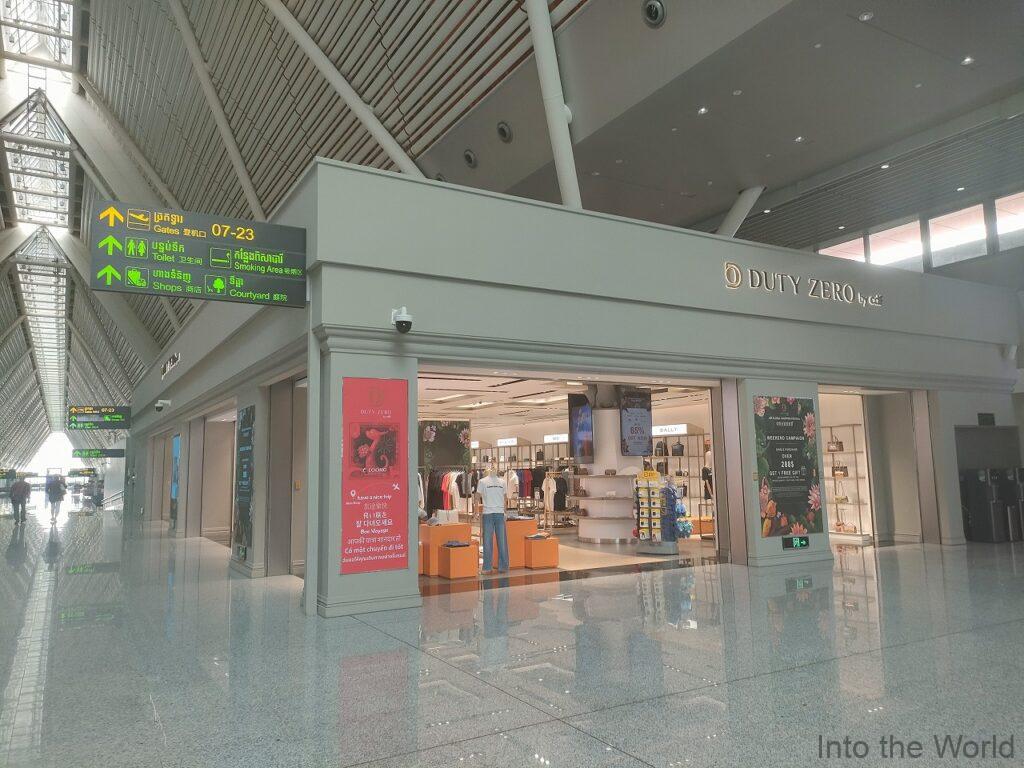 新シェムリアップ空港 免税店