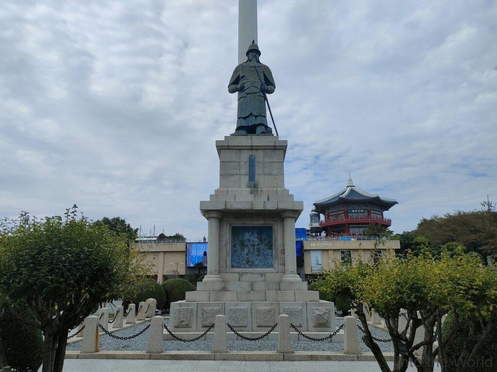 龍頭山公園 見どころ 感想 基本情報 釜山タワー