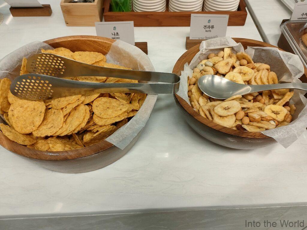 金海国際空港 釜山 エアプサンラウンジ プライオリティパス 食事