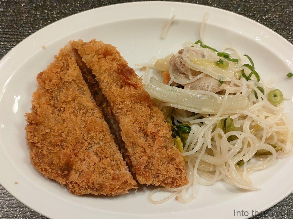 ドーミーイン神戸元町 宿泊レビュー 朝食 ご当地メニュー ビーフカツレツ ビーフン