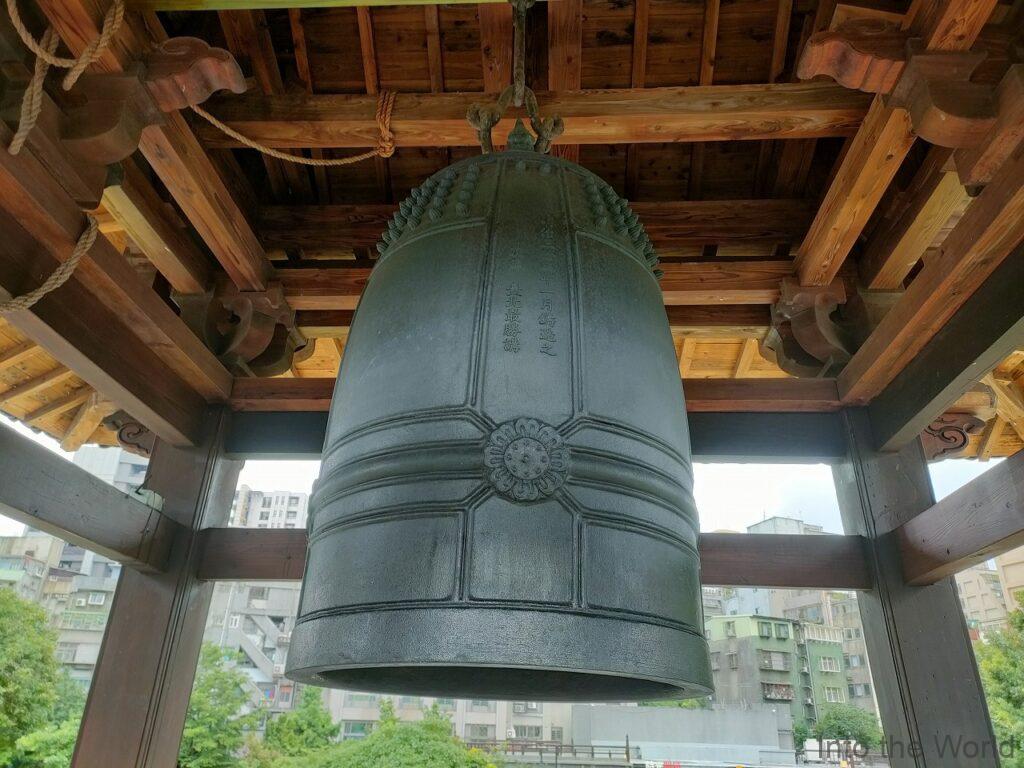 西本願寺広場 見どころ 鐘楼