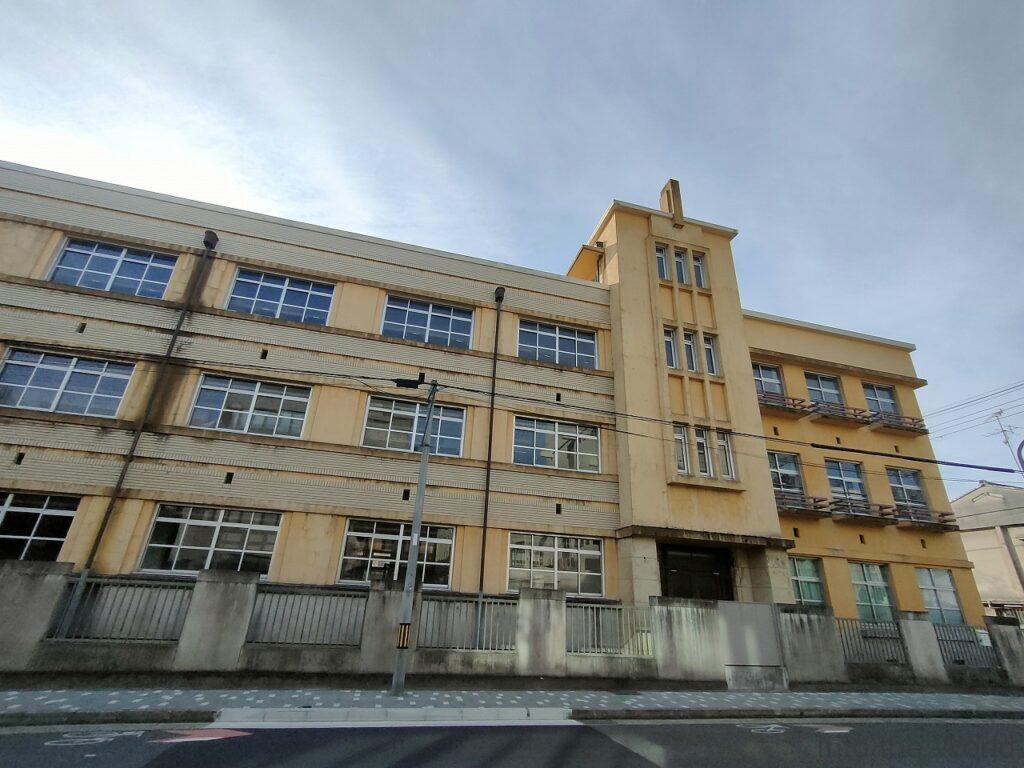 旧京都市立滋野中学校 京都まなびの街生き方探究館 見どころ 感想 基本情報