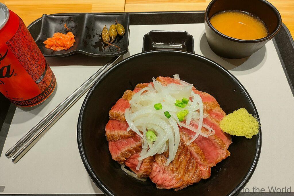 ホンデケミ 韓国 ステーキ丼