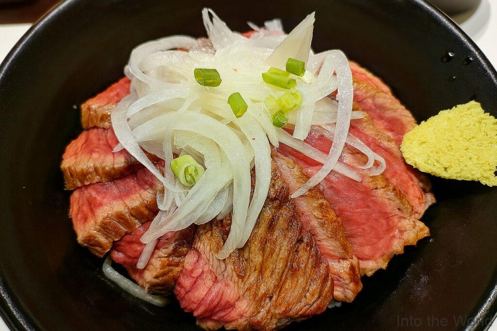 ホンデケミ 韓国 ステーキ丼