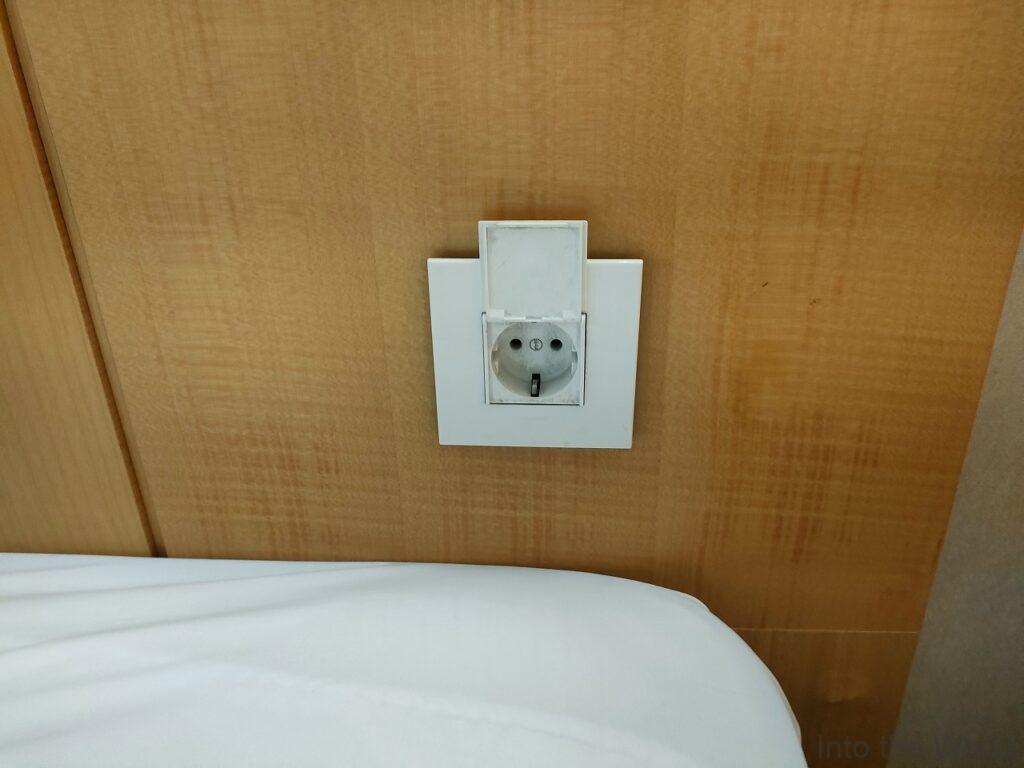 イビスアンバサダー釜山シティセンター 宿泊レビュー コンセント