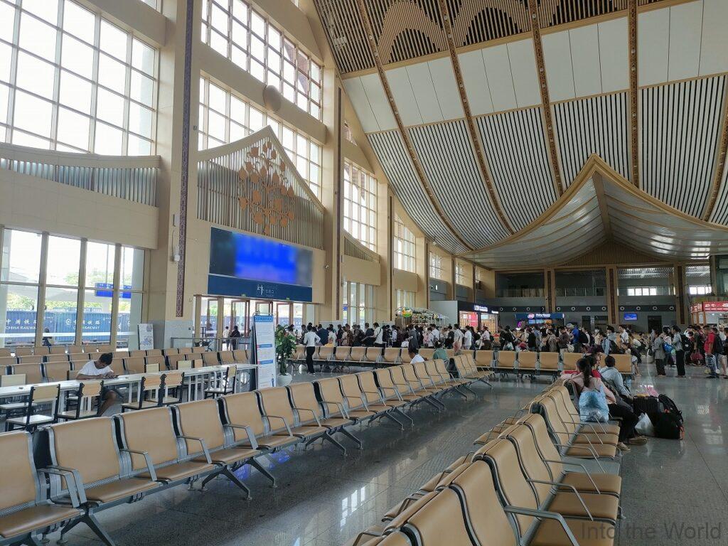 ラオス中国鉄道 ルアンパバーン駅