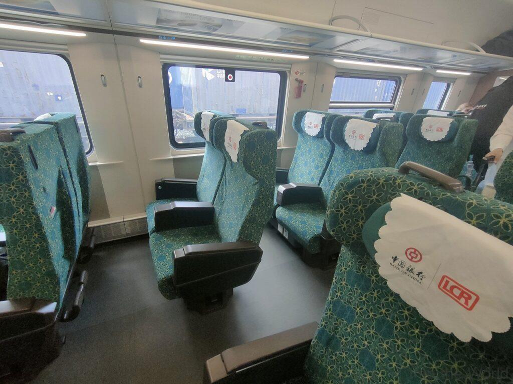 ラオス中国鉄道 1等車