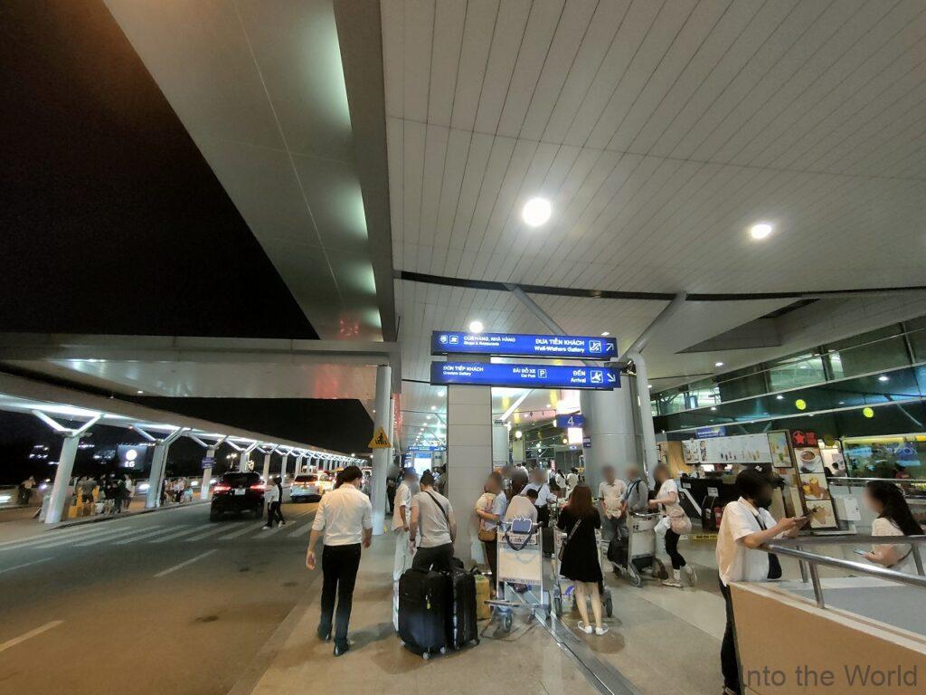 ホーチミン空港 深夜便 注意点 失敗談