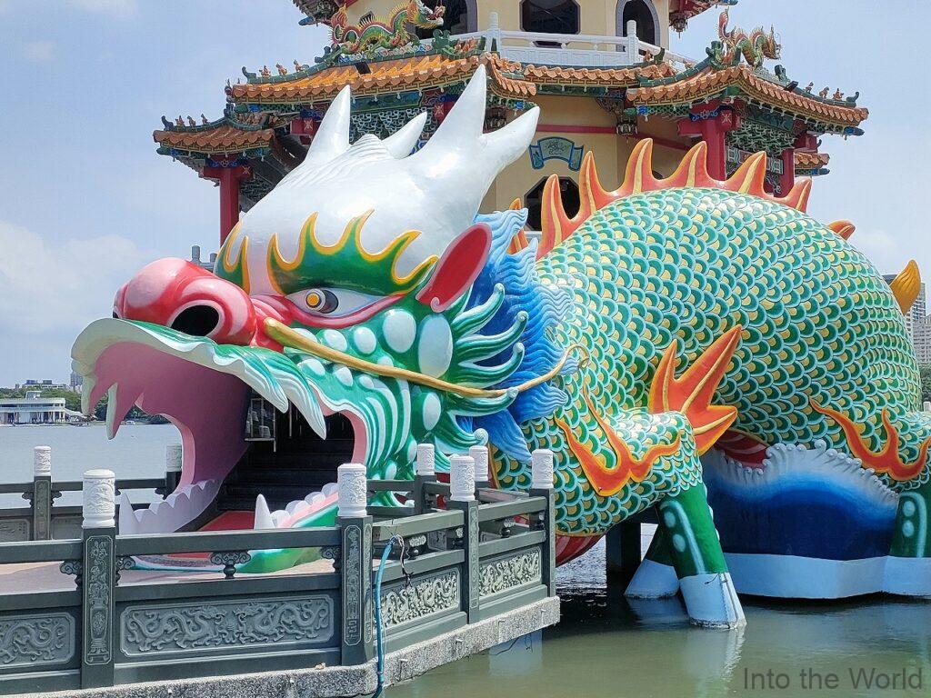 龍虎塔 見どころ 感想 高雄