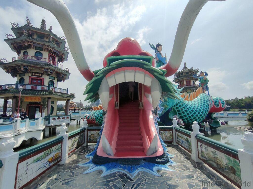 春秋閣 高雄 見どころ 感想