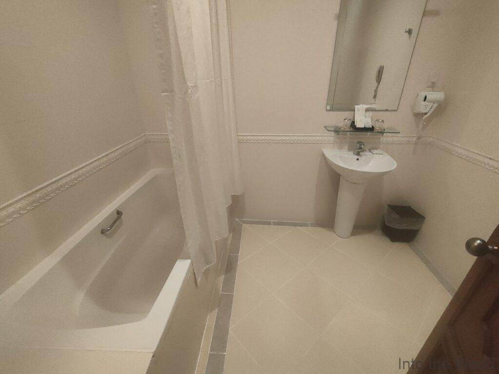 ホテルコンチネンタルサイゴン 宿泊レビュー