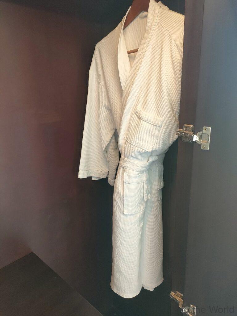 アゼライ・ラ・レジデンス・フエ 宿泊レビュー パジャマ