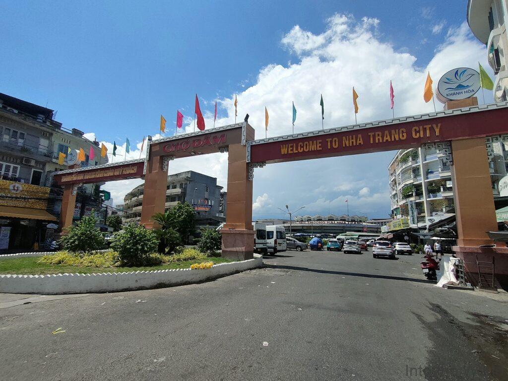 ダム市場 ニャチャン 見どころ 感想