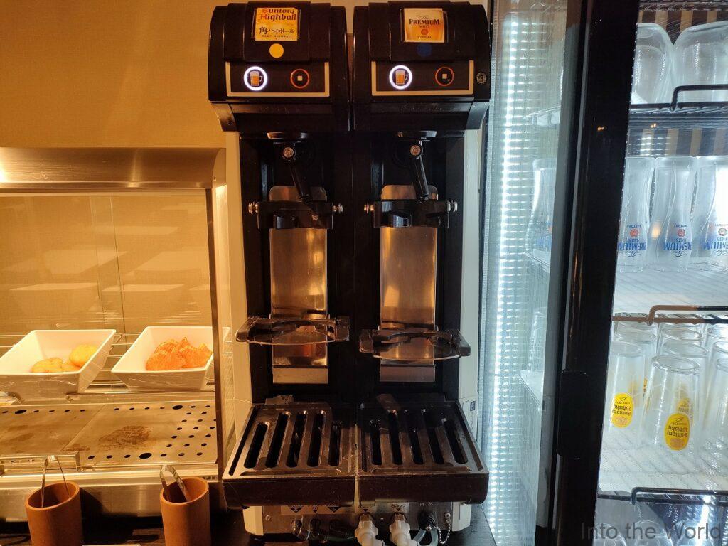 ドーミーインPREMIUM京都駅前 宿泊レビュー CAFÉ&LOUNGE OASIS ラウンジ飲み放題