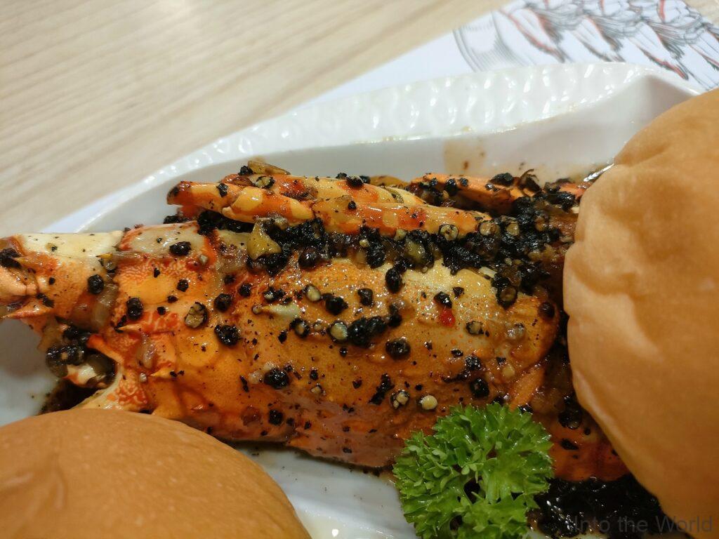 レッドクラブシーフードグリル ニャチャン ロブスター