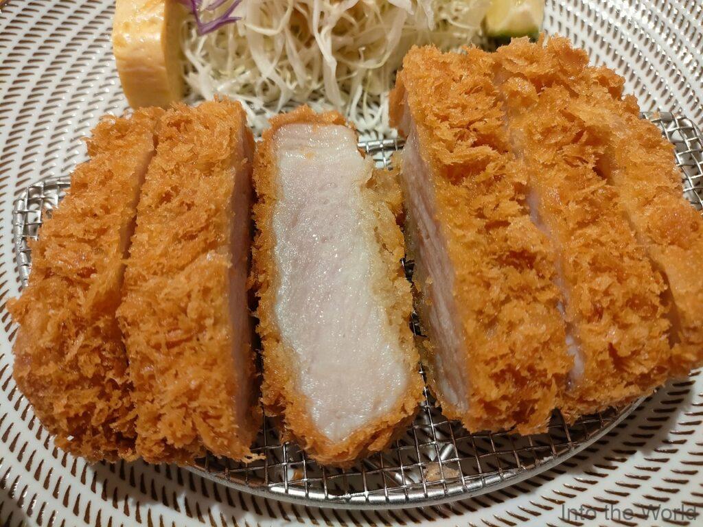 Ya! Japanese Dining & Cafe ニャチャン とんかつ