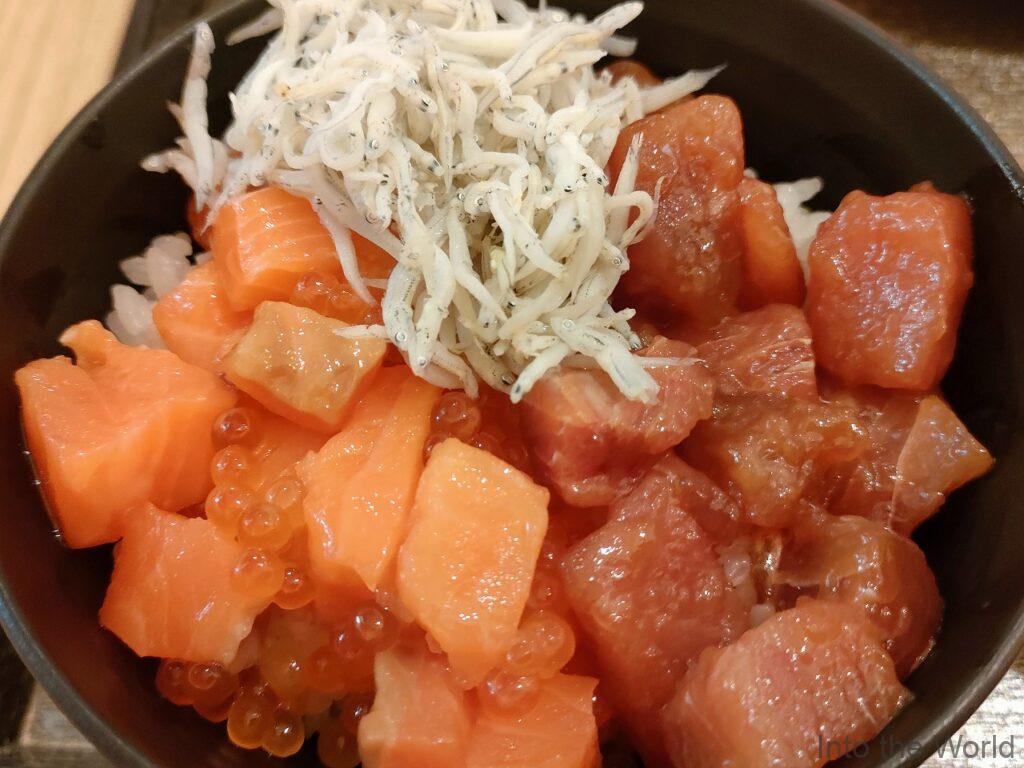 ドーミーインPREMIUM和歌山 宿泊レビュー ご当地朝食 海鮮丼