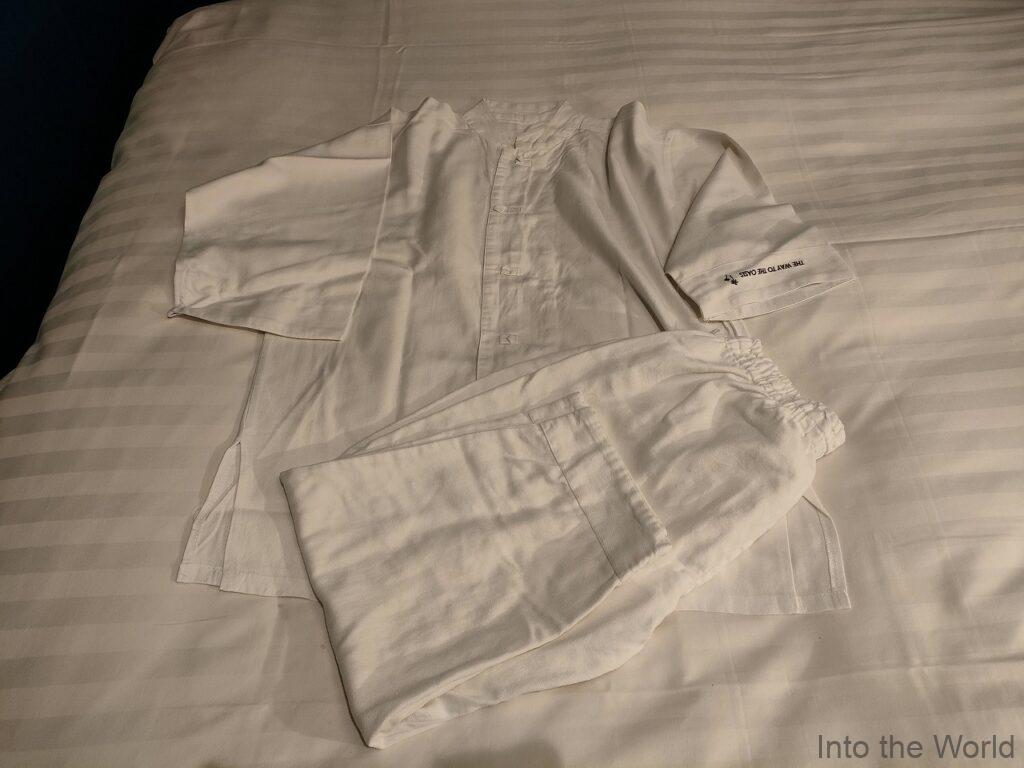 HOTEL SHE, OSAKA 宿泊レビュー パジャマ