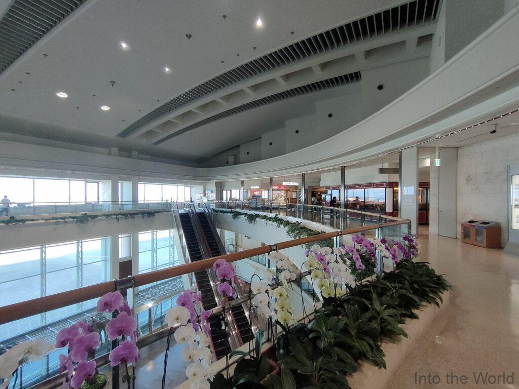 LOUNGE HANA ラウンジ華 感想 那覇空港 カードラウンジ