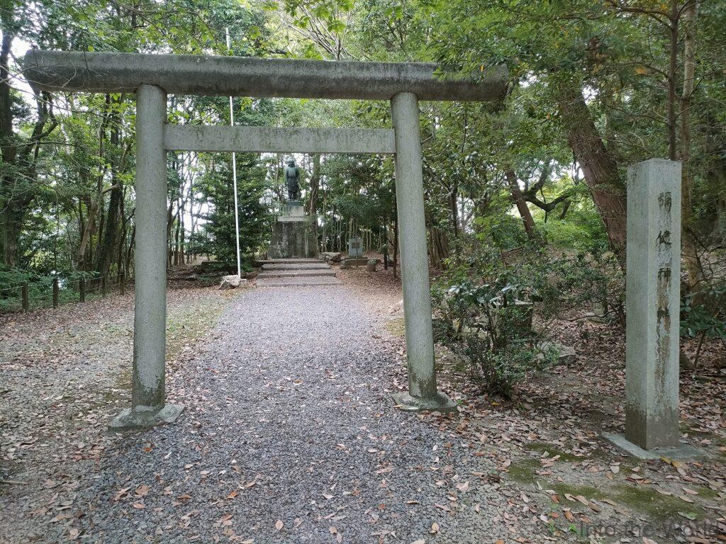 神武天皇像 豊橋公園 見どころ 感想