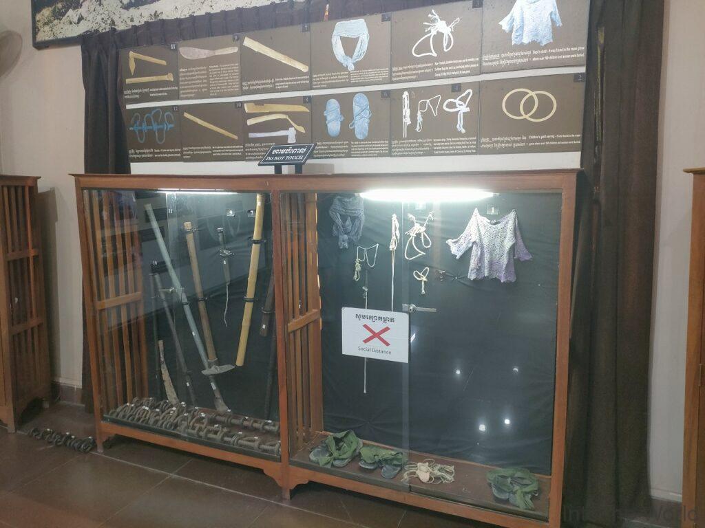 キリングフィールド プノンペン チュンエク大量虐殺センター 見どころ 感想